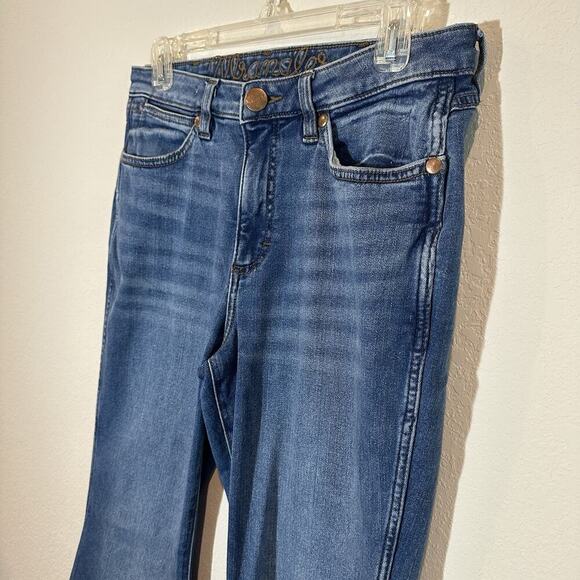 Wrangler Hi Rise Flare Leg Jeans Bell Bottom Indie Hippie Cowgirl Western Boho - Picture 9 of 11